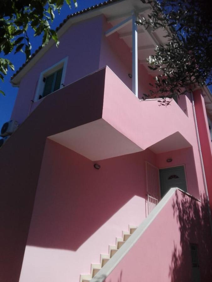Zeus&Hera Apartments Nikiana Exterior foto